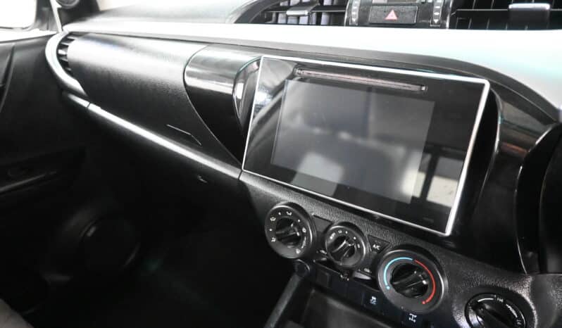 TOYOTA HILUX 2.8GD-6 RB RAIDER 4X4 A/T E/C full