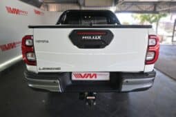 TOYOTA HILUX 2.8GD-6 LEGEND E/C A/T full