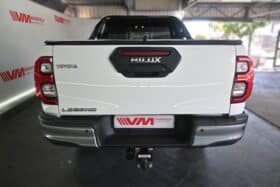 TOYOTA HILUX 2.8GD-6 LEGEND E/C A/T