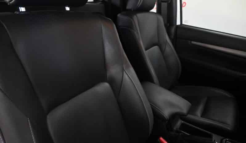TOYOTA HILUX 2.8GD-6 LEGEND E/C A/T full