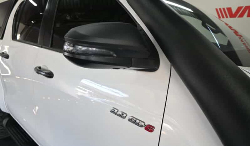 TOYOTA HILUX 2.8GD-6 LEGEND 4X4 A/T D/C full