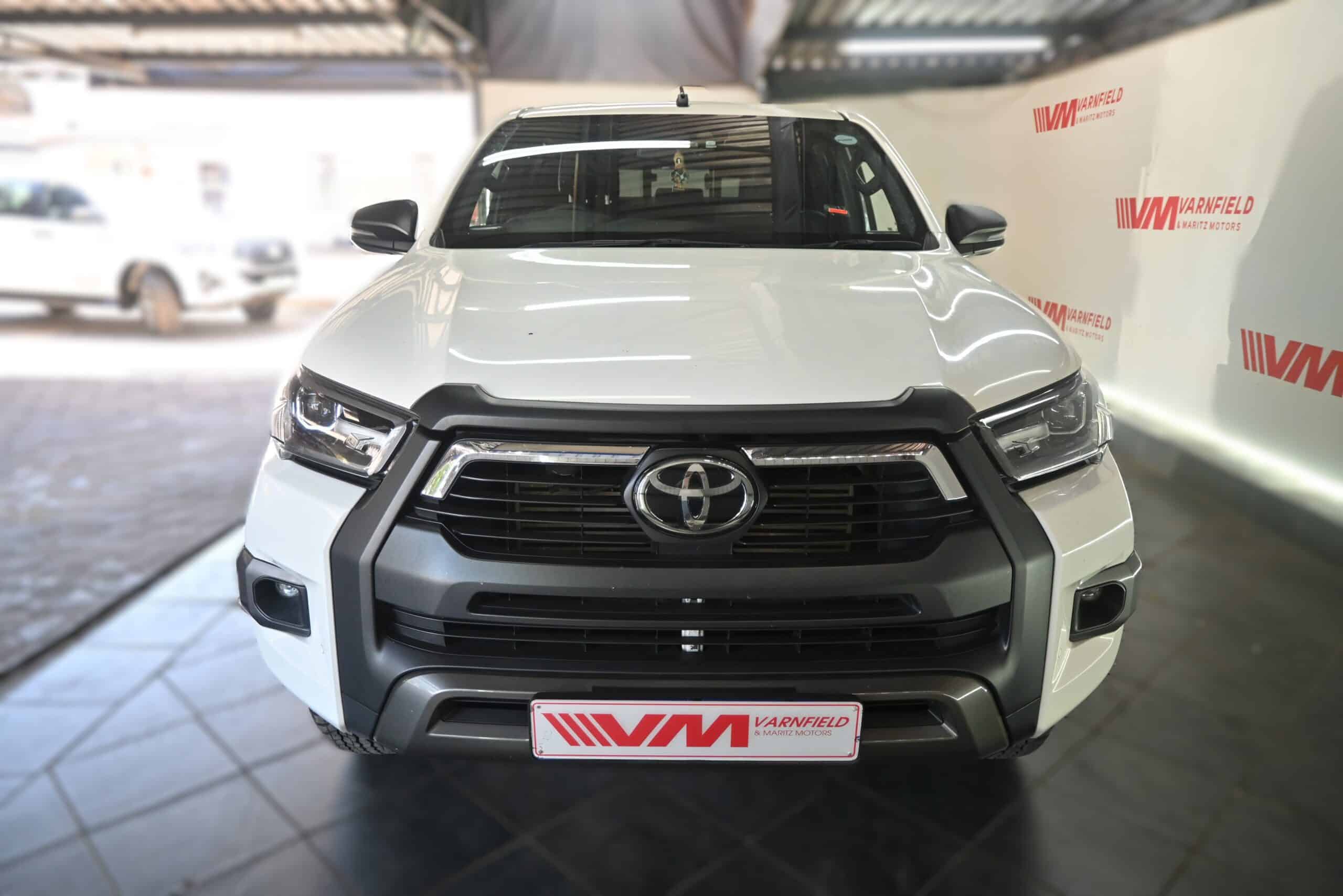 TOYOTA HILUX 2.8GD-6 RB LEGEND RS 4X4 P/U D/C