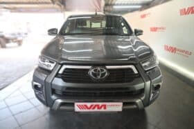 TOYOTA HILUX 2.8GD-6 RB LEGEND A/T D/C