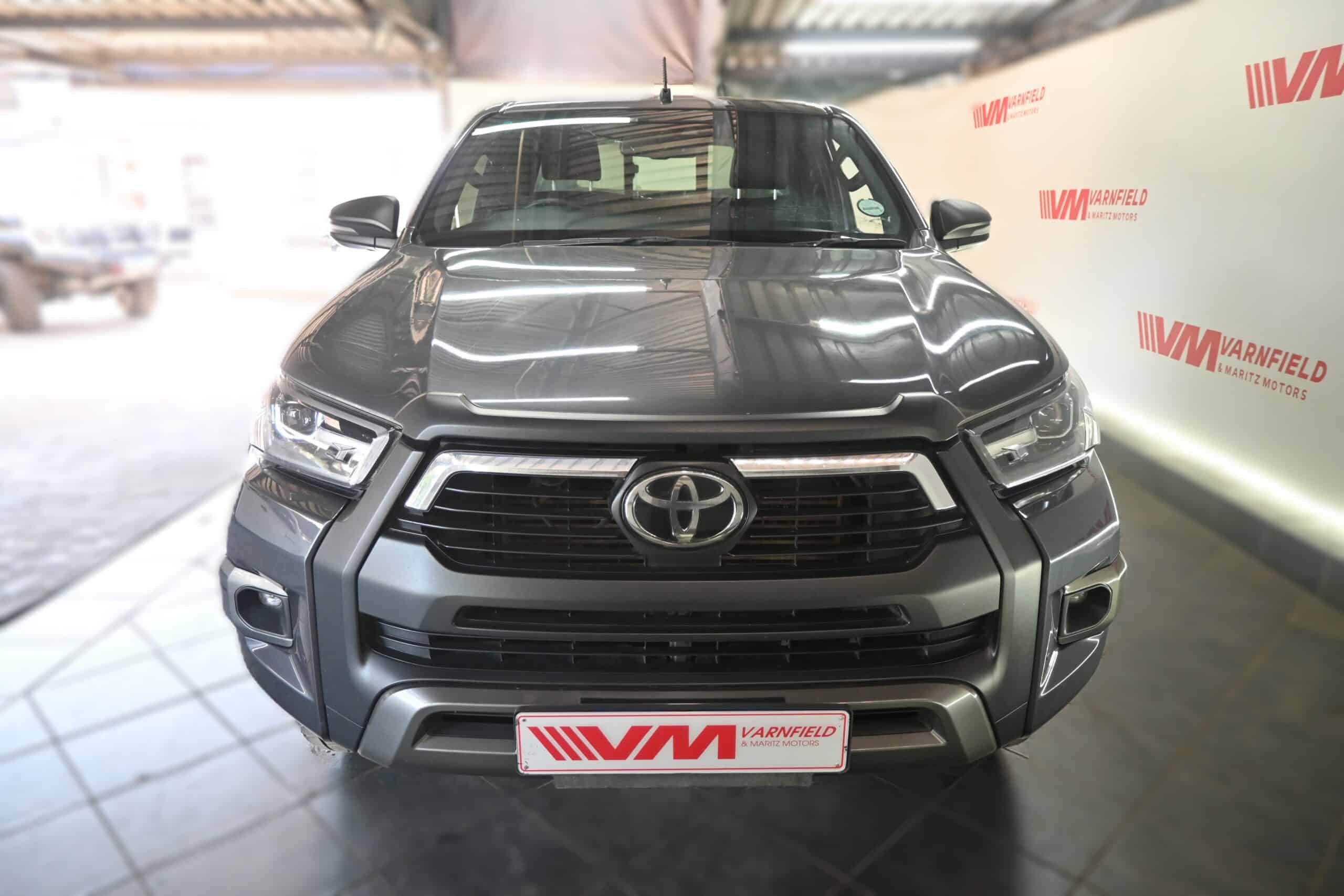TOYOTA HILUX 2.8GD-6 RB LEGEND A/T D/C