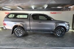 TOYOTA HILUX 2.8GD-6 RB LEGEND A/T D/C full