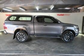 TOYOTA HILUX 2.8GD-6 RB LEGEND A/T D/C