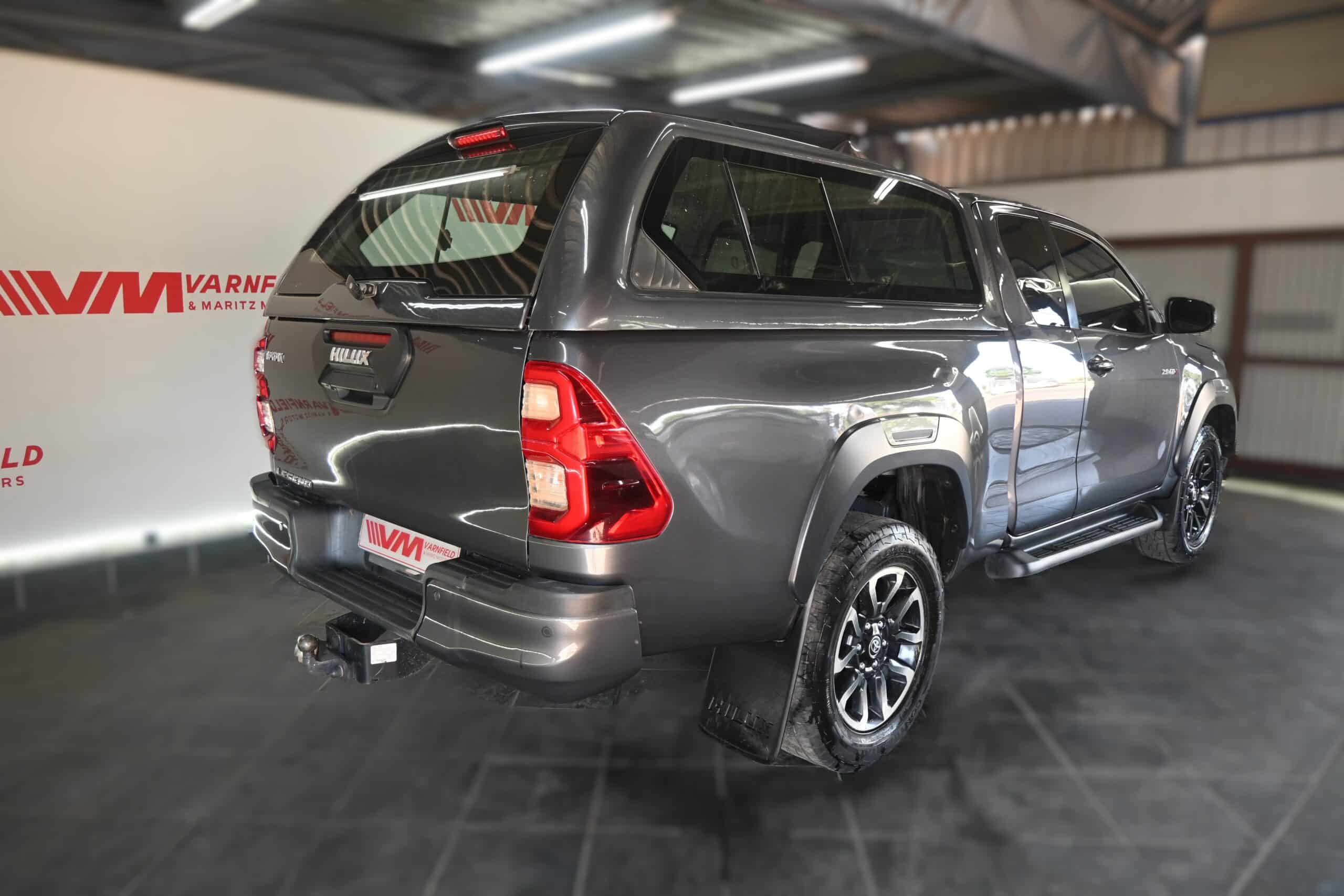 TOYOTA HILUX 2.8GD-6 RB LEGEND A/T D/C