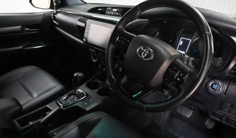 TOYOTA HILUX 2.8GD-6 RB LEGEND A/T D/C full