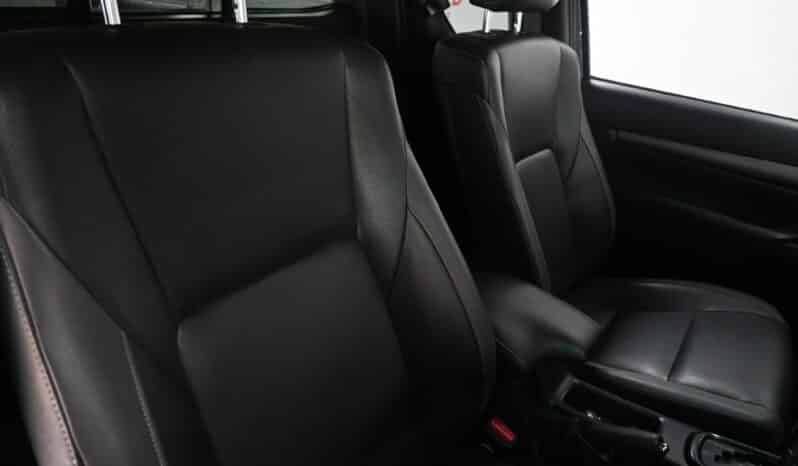 TOYOTA HILUX 2.8GD-6 RB LEGEND A/T D/C full