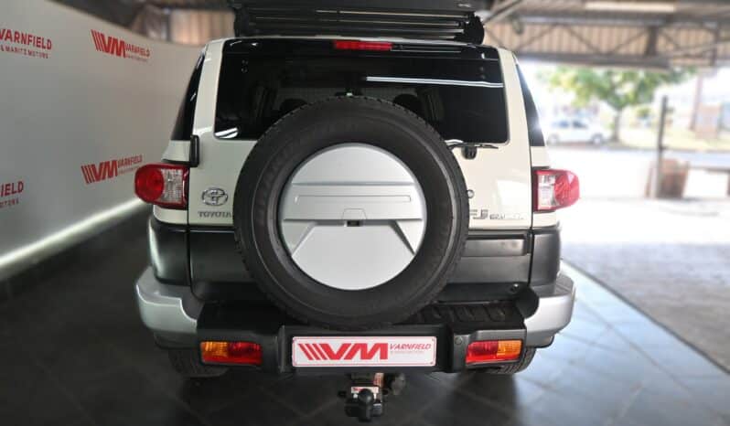 TOYOTA LAND CRUISER FJ 4.0 V6 A/T full