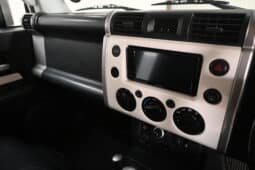 TOYOTA LAND CRUISER FJ 4.0 V6 A/T full