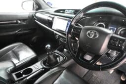 TOYOTA HILUX 2.8GD-6 RB RAIDER D/C DAKAR full