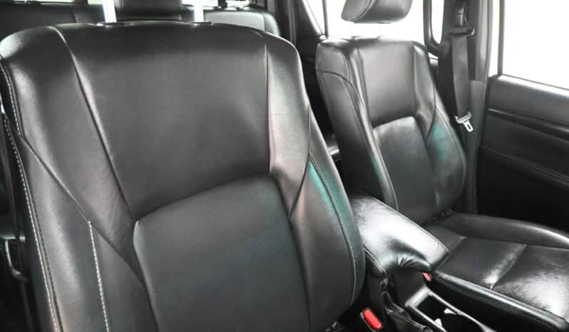 TOYOTA HILUX 2.8GD-6 RB RAIDER D/C DAKAR full