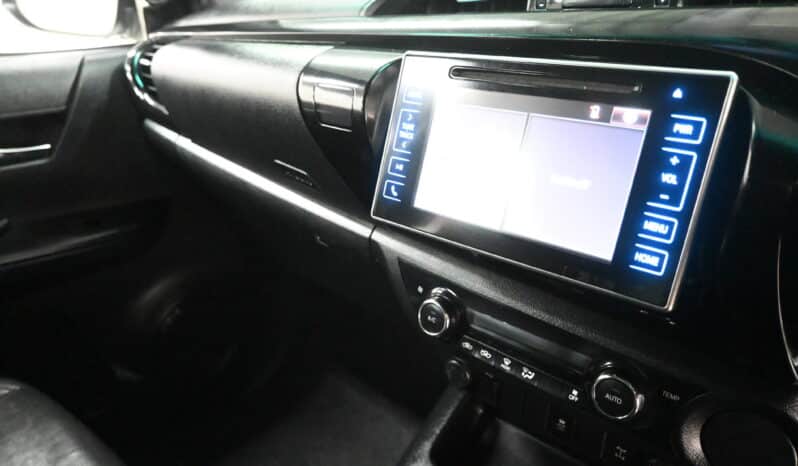 TOYOTA HILUX 2.8GD-6 RB RAIDER D/C DAKAR full