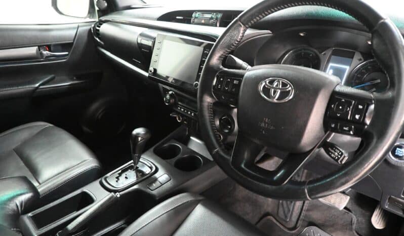 TOYOTA HILUX 2.8GD-6 LEG 4X4 A/T D/C full