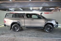 TOYOTA HILUX 2.8GD-6 LEGEND 4X4 A/T E/C full