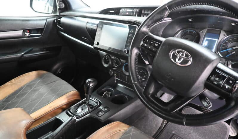 TOYOTA HILUX 2.8GD-6 LEGEND 4X4 A/T E/C full