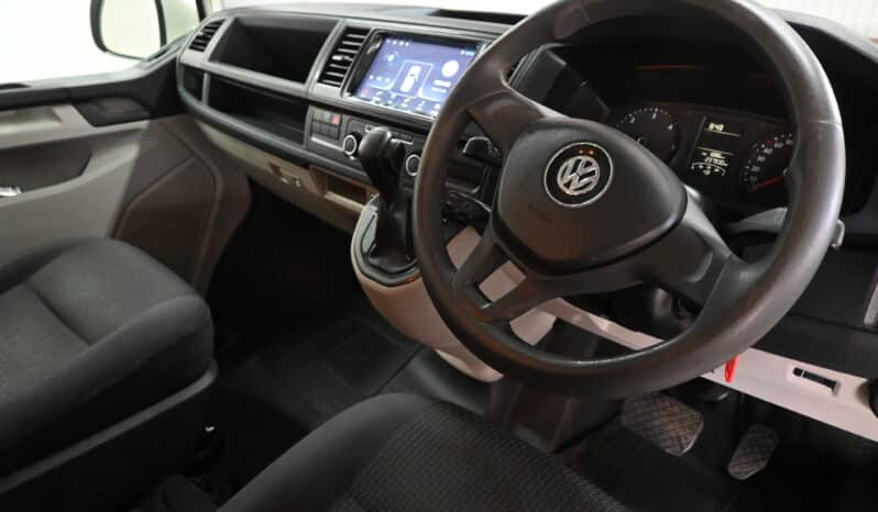 VOLKSWAGEN KOMBI 2.0TDI DSG TRENDLINE 103KW full