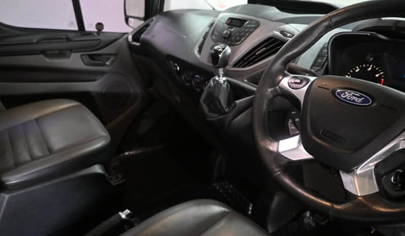 FORD TOURNEO CUSTOM 2.2TDCI LTD full