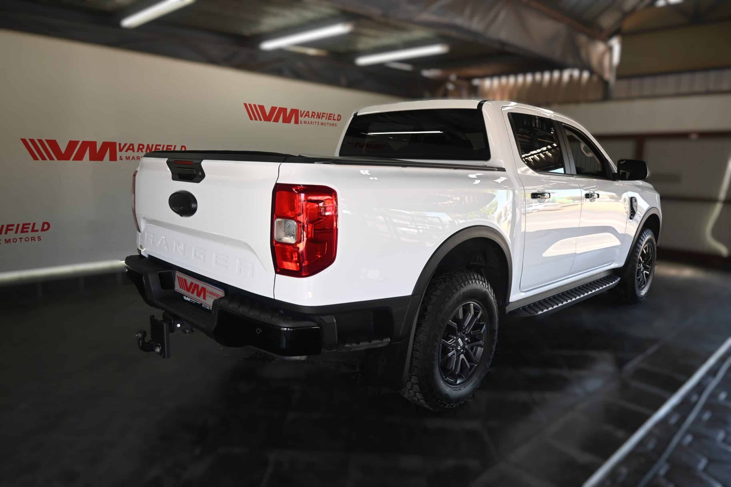 TOYOTA HILUX 2.8GD-6 RB RAIDER D/C DAKAR