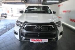 TOYOTA HILUX 2.8GD-6 LEGEND A/T E/C full