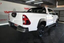 TOYOTA HILUX 2.8GD-6 LEGEND A/T E/C full