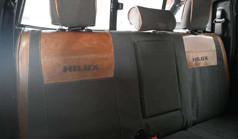 TOYOTA HILUX 2.8GD-6 RAIDER 4X4 D/C full