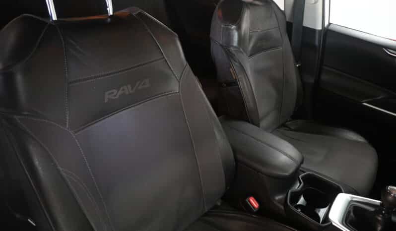TOYOTA RAV4 2.0 GX full