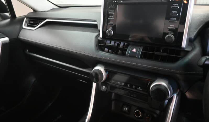 TOYOTA RAV4 2.0 GX full