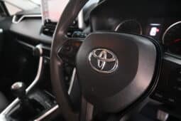 TOYOTA RAV4 2.0 GX full