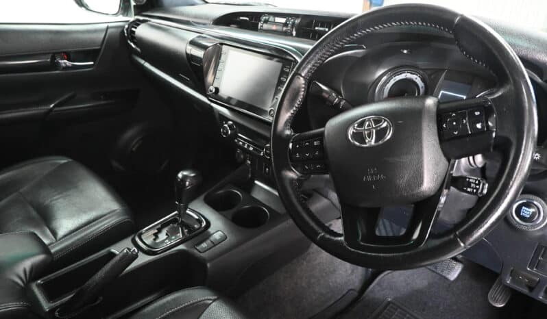 TOYOTA HILUX 2.8GD-6 RB RAIDER LEGEND 50 A/T D/C full