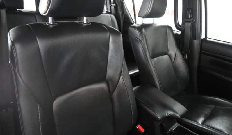 TOYOTA HILUX 2.8GD-6 RB RAIDER LEGEND 50 A/T D/C full