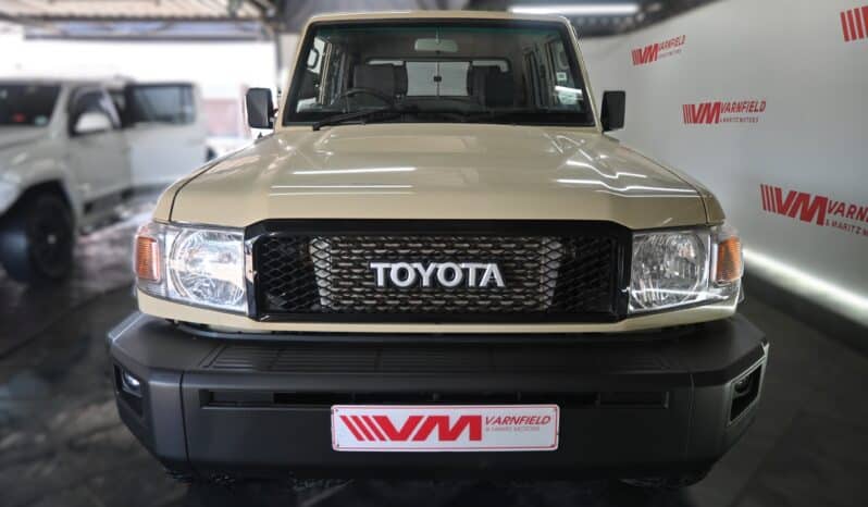 TOYOTA LAND CRUISER 79 4.2D P/U D/C full