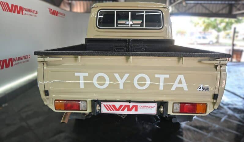 TOYOTA LAND CRUISER 79 4.2D P/U D/C full