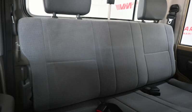 TOYOTA LAND CRUISER 79 4.2D P/U D/C full