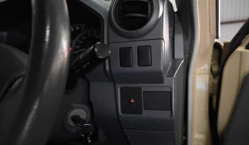 TOYOTA LAND CRUISER 79 4.2D P/U D/C full