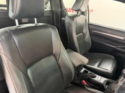 TOYOTA HILUX 2.8GD-6 RB LEGEND 4X4 E/C full