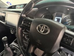 TOYOTA HILUX 2.8GD-6 RB LEGEND 4X4 E/C full